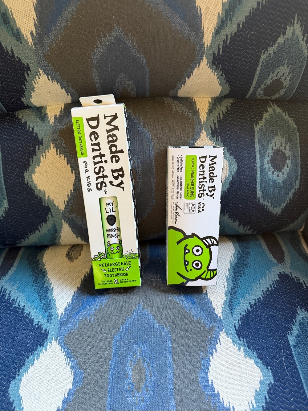 Kid's Rechargeable Electric Toothbrush - Green